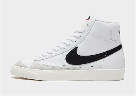 Nike Blazer 77 online 